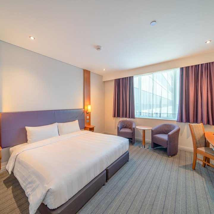 Premier Inn Abu Dhabi Airport (Business Park)