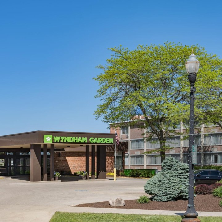 Wyndham Garden Kenosha Harborside