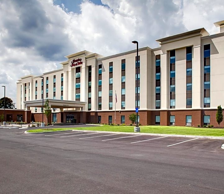 Hampton Inn & Suites Syracuse-North (Airport Area)