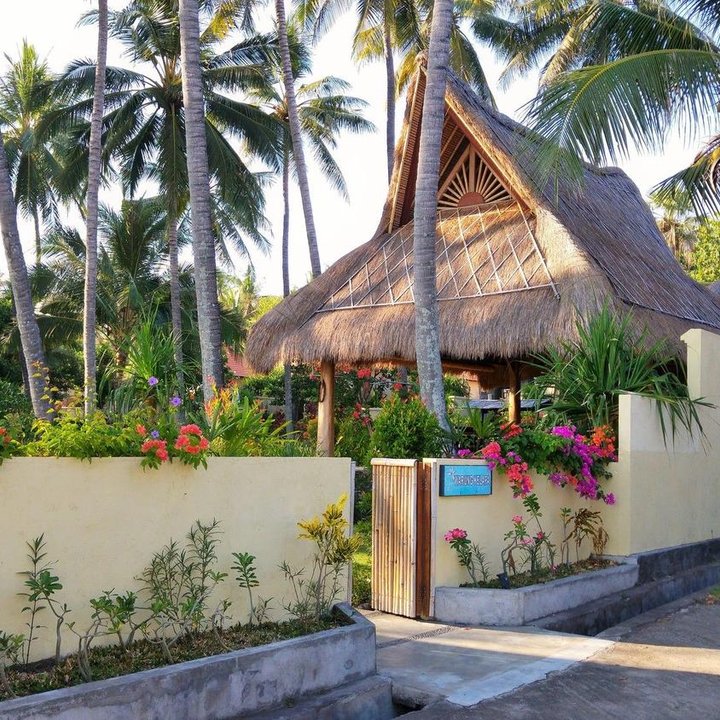 Aloka Bahari Villas