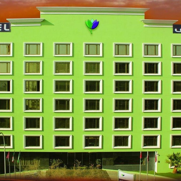 艾里弗鬱金香酒店