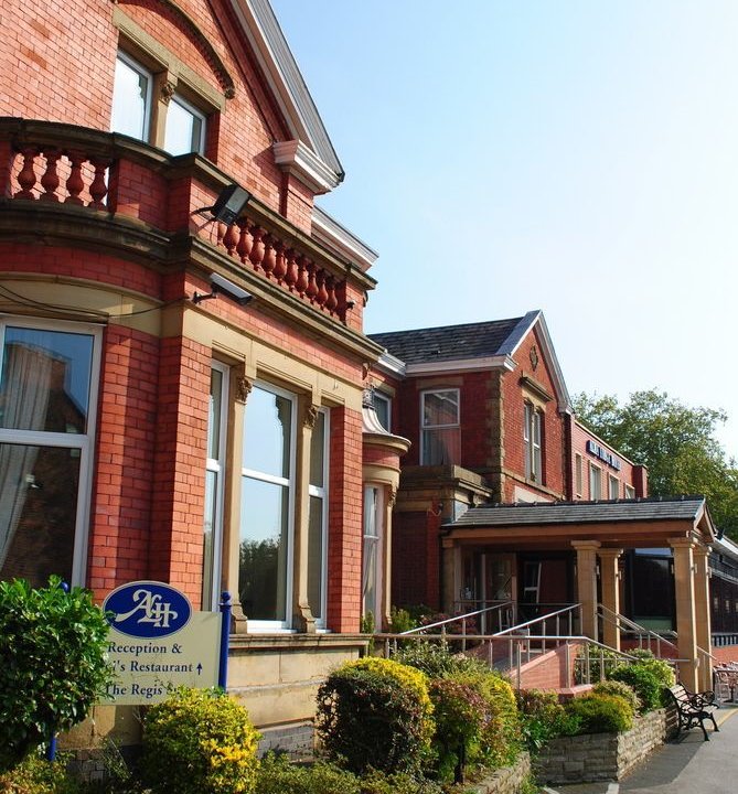 Alma Lodge Hotel