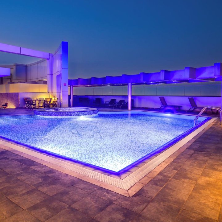 蒙特利爾巴沙酒店