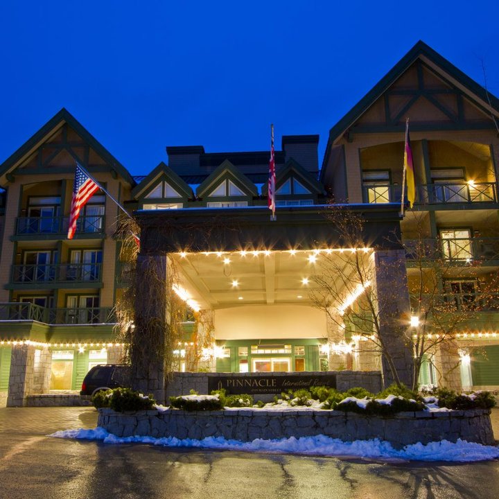 Pinnacle Hotel Whistler