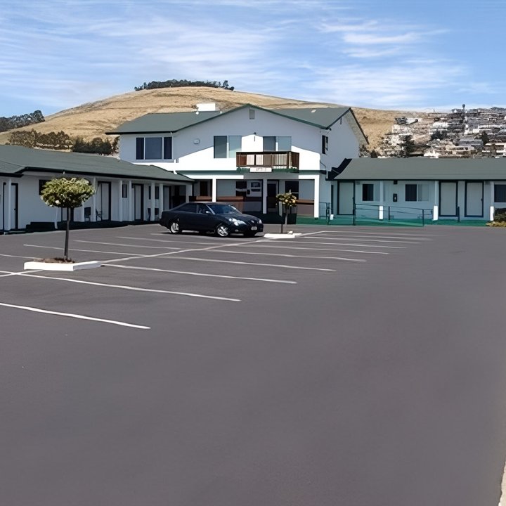 Holland Inn & Suites