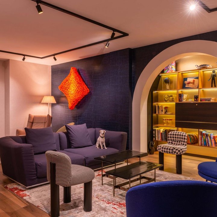 金色鬱金香諾阿伊劇院酒店