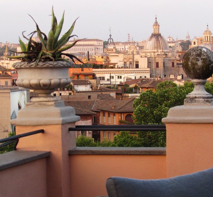 Santonofrio Apartments