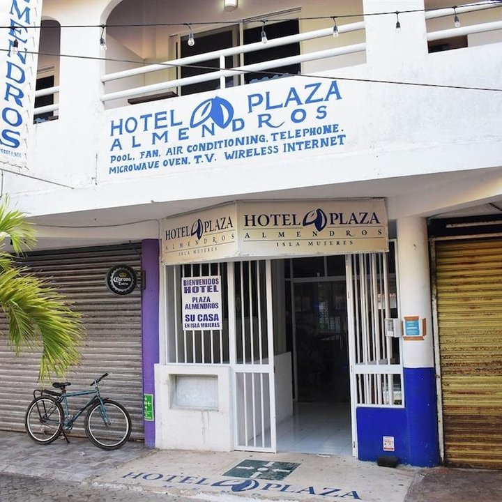 Hotel Plaza Almendros, Isla Mujeres