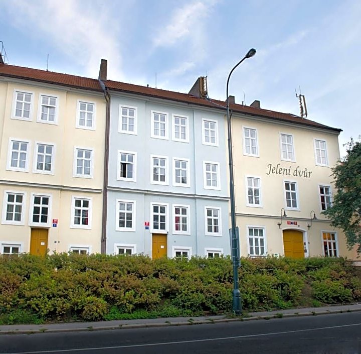 EA Hotel Jeleni Dvur Prague Castle