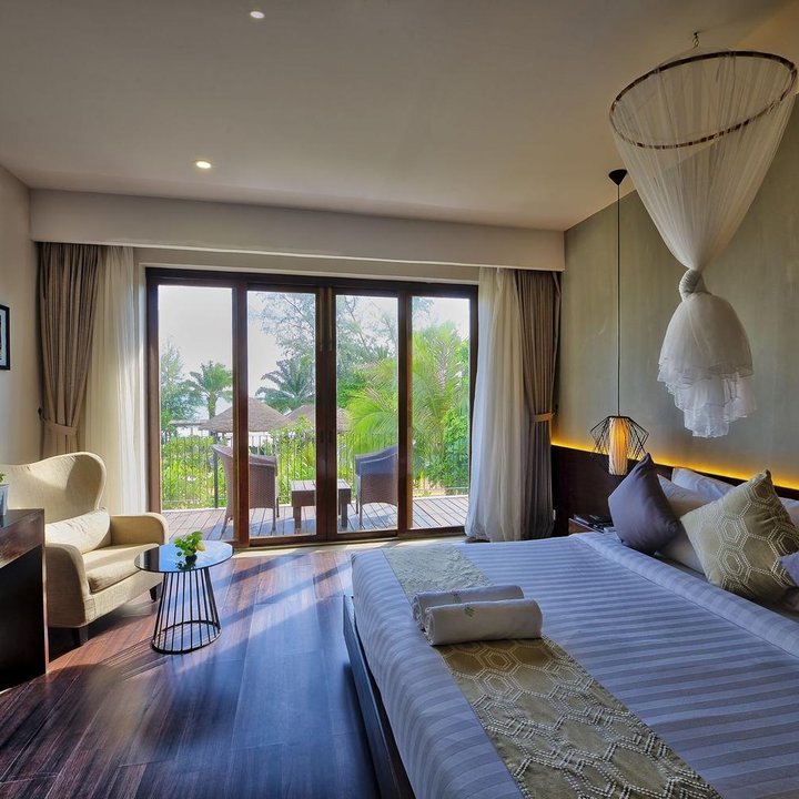 Ren Resort
