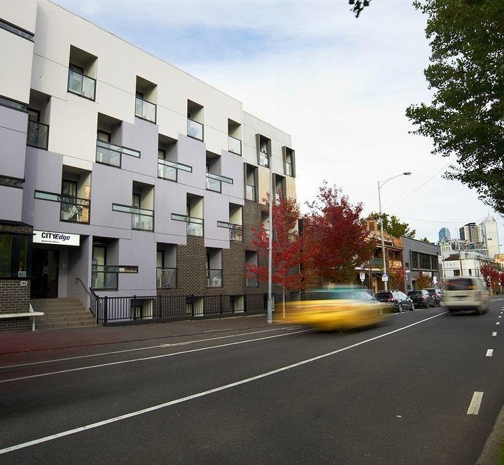 City Edge North Melbourne Apartment Hotel