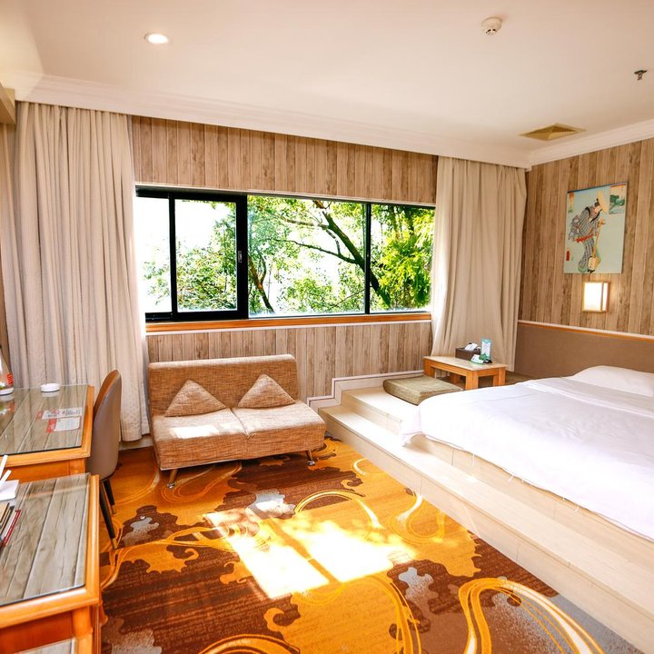 Yazhi Hotel Kaiping