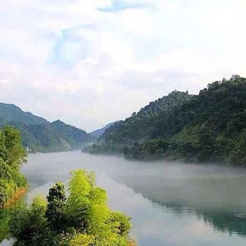 資興東江湖梧洞農家樂