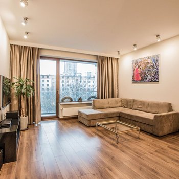 inQse 華沙 | 中心