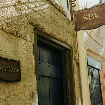 拉古納酒店&Spa中心