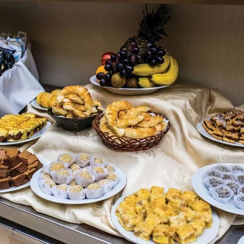 Howard Johnson Plaza by Wyndham Buenos Aires Florida Street