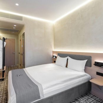 雷尼恩城市酒店(2025年新開業)