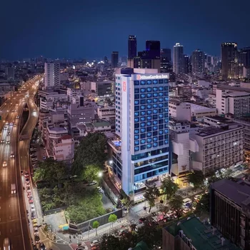 Hilton Garden Inn Bangkok Silom