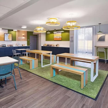 Spark by Hilton Jackson Ridgeland