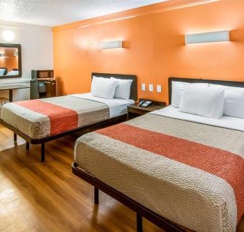 Motel 6 Euless, TX - DFW West