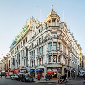 Zedwell Piccadilly Circus