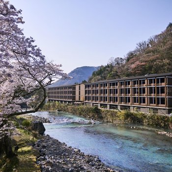 箱根強羅英迪格酒店