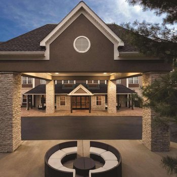 Country Inn & Suites by Radisson, Nashville Airport East, TN