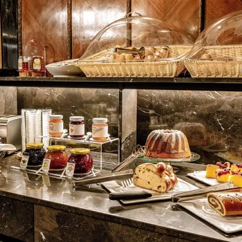 愛澤佐格萊納酒店