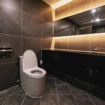 The Land Hotel Hayang Branch