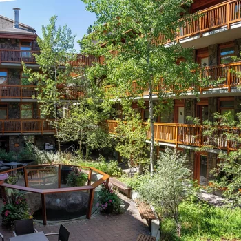 福克斯套房酒店