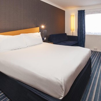 Holiday Inn Express Birmingham - Oldbury