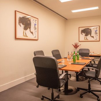 VIP Executive Arts Hotel