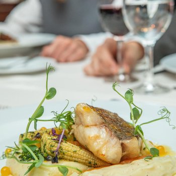 VIP Executive Arts Hotel