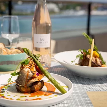 普羅旺斯 - 金色郁金香馬蒂格酒店