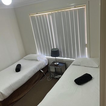 Melton Motor Inn and Apartments