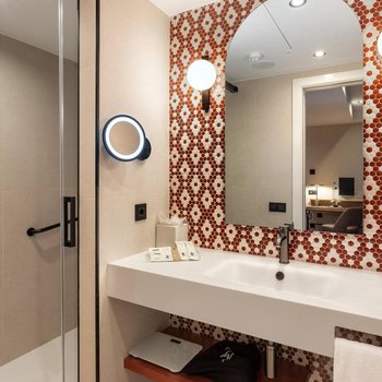 Catalonia Plaza Espana Hotel & Spa