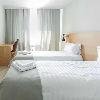 Iq Aparts Apart-Hotel