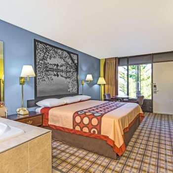 Super 8 by Wyndham Jessup/Baltimore Area