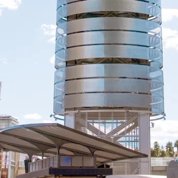 STRAT酒店-娛樂場-塔樓