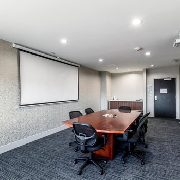 智選假日套房酒店-北澤西市-霍博肯