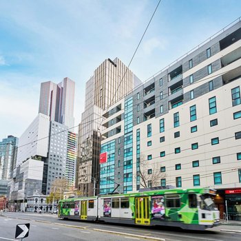 卡爾頓艾森絲酒店