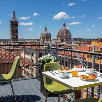 守護神皇宮酒店