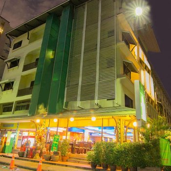 Woraburi Sukhumvit Hotel