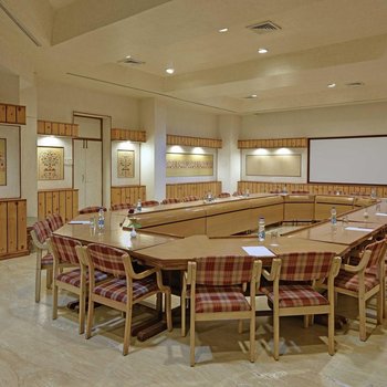 Swaroop Vilas - Lake Facing Boutique Hotel
