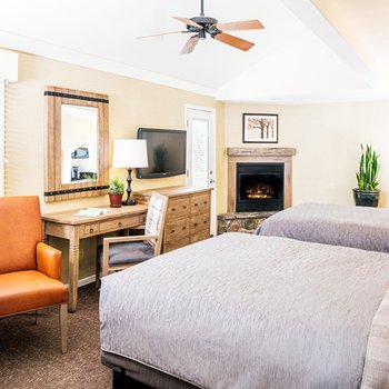 優勝美地泰納亞洛奇酒店