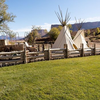 Red Cliffs Lodge Moab