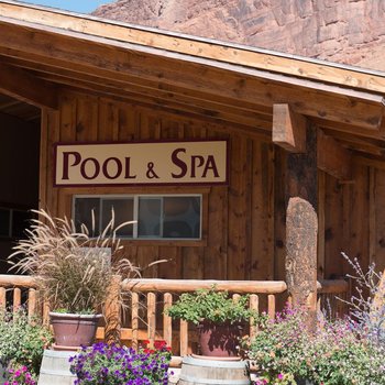 Red Cliffs Lodge Moab