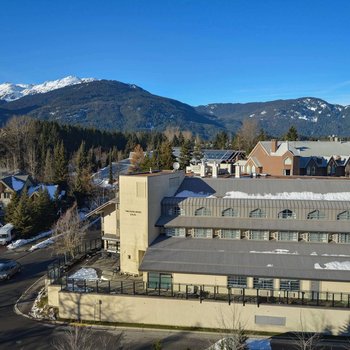 Listel Whistler, a Coast Hotel