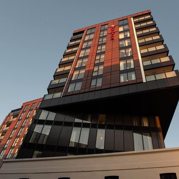 溫德姆華美達套房維多利亞西街