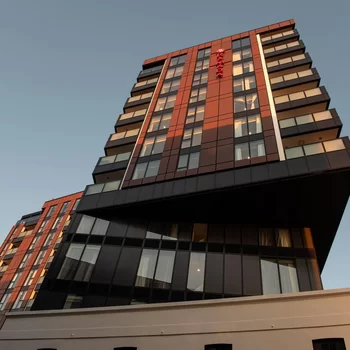 Ramada Suites By Wyndham Victoria Street West